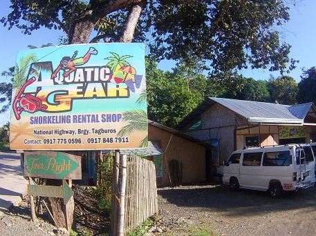 Aquatic Gear - Snorkeling Rental Shop. You can rent Snorkeling gears for as low as P150. Better to take care of it because if you lost it, you will pay for it (Around P1,500).